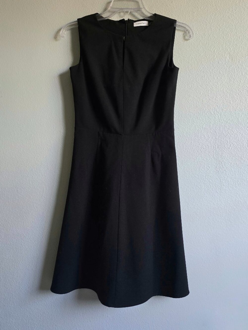 Calvin Klein Black Sleeveless Tailored Mini Dress size 4 P